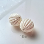 値下げ! 2個入 アクリル メロン 18㎜ 【アイボリー】