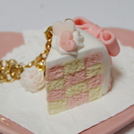 【ピンク×ピンク】ほんのりストロベリー風味♡市松ケーキ／バッグチャーム