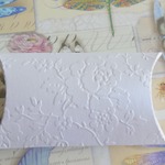 ギフトボックス　4個セット　Pillow Box Rose ホワイトパール　ボックス　箱
