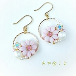皇帝ダリアの練り切りとパール&ビジューのリングピアス