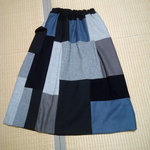 集まれ布達、スカート