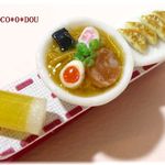 ラーメン餃子のデコボールペン
