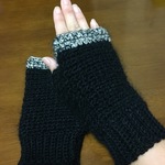 モヘヤのふわふわハンドウォーマー/ハーフミトン