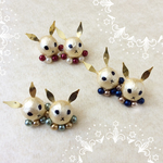 コットンパールのまんまるウサギピアス