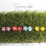 散歩道に咲くお花のイヤリング/ピアス