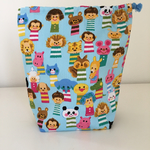 ポップな動物柄のコップ袋