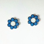 「blue flower」
