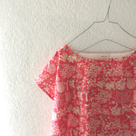 クリスマス限定　Liberty: yoshie フレンチスリーブブラウス （RED）