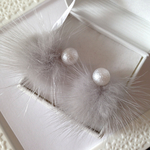 ミンクファーとコットンパールのピアス[gray]