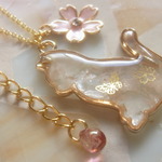 ◇1340再販　✿ローズクオーツの猫とお花のネックレス🐈💖（ペンダント）
