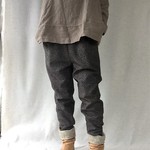 サルエル気味ツィードパンツ（シルク紺ウール）