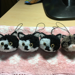 猫ぽんぽんストラップ