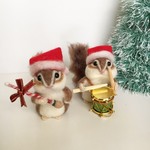 子リスちゃんのクリスマスパレード🌲