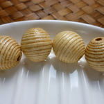 ウッドビーズ20mm 4P
