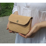 大きな革の長財布/レザーの財布/ヌメ色の手作り財布