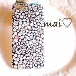 ネイビーベースの花柄iPhoneケース リバティ ♡18
