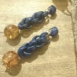 Bonheur vintage 一点のみ 異世界のイヤリング