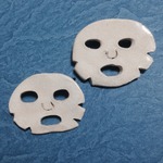 パックのブローチ