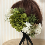 お花のヘッドドレス、和装にも