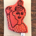刺繍ブローチGirl ドット