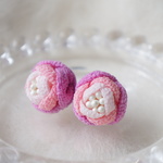 春色玉バラピアス　つまみ細工花飾り TUMAMI シリーズ【定形外郵便 送料無料】