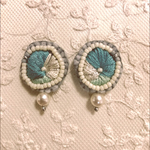 【再販】大人可愛いまんまる刺繍ピアス　BL×ＷＴ