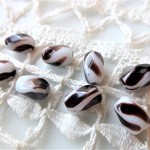 チェコビーズ　ひねり縞８個
