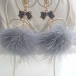 リボン🎀ファーピアス(ブラック&グレー)