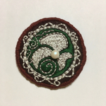 刺繍ブローチ 冬の花