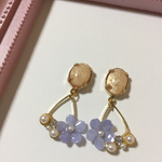 お花*レジンのピアス