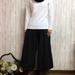 暖かウール１００％　圧縮ニットのセミキュロットパンツ  チャコール　Ｍ～５Ｌからお 選びください。　プチオーダー可！ 