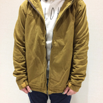 裏地フリースのマウンテンパーカ