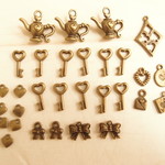 【資材】ハート&リボン色々チャーム30個