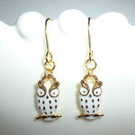 幸福 の 白い フクロウ ピアス