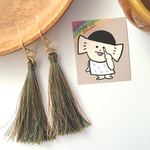 タッセルピアス - maccha -