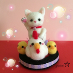 招き雪にゃるまとぴよこちゃんたち  羊毛フェルト