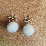 雪の結晶✳︎ポンポンピアス