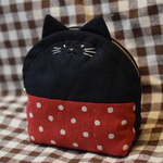 猫のポーチ