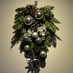 クリスマススワッグ