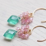 グリーンオニキスのブーケピアス（14kgf）/イヤリング