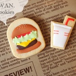 【再販】　チーズバーガー、ジュースSET　クッキーブローチ