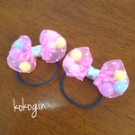 プチドットオーガンジー カラフルポンポン ヘアゴム