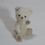 5.6cm ビスコースのミニクマちゃん (ベージュ)