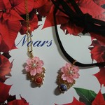 和ビーズとと桜パーツのネックレス