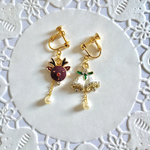 《メリクリSALE》赤鼻のトナカイとダブルベル♡パールの雪を揺らして。✴︎アシンメトリーXmas【イヤリング or ピアス】