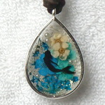 花の海の人魚ネックレス　ブルー2