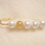 コットンパールのストールピン　RichWhite（gold）