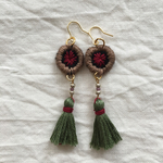 moca×tea green▷▷刺繍タッセルピアス