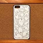 5/5s/SE専用：とっても眠いアザラシたちiPhoneカバー：黒