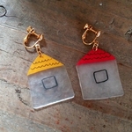 お家イヤリング